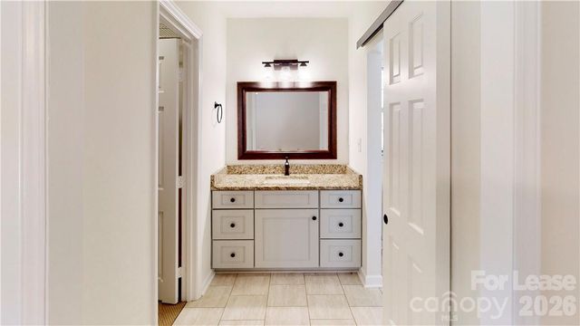 6810 Rosemary Lane, Charlotte, NC 28210