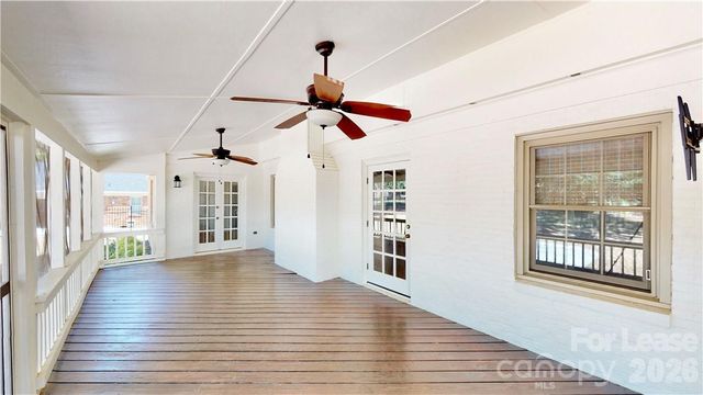 6810 Rosemary Lane, Charlotte, NC 28210