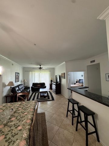 11750 St Andrews Place 307, Wellington, FL 33414