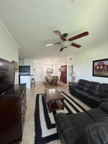 11750 St Andrews Place 307, Wellington, FL 33414