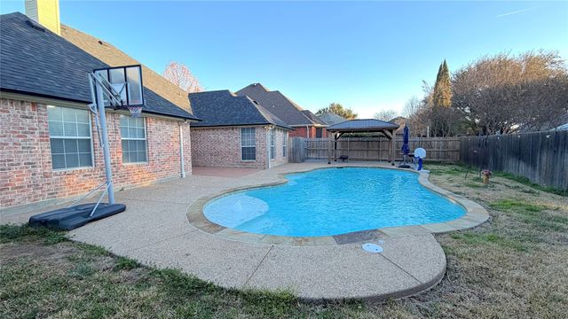 1115 Brook Arbor Drive, Mansfield, TX 76063
