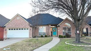 1115 Brook Arbor Drive, Mansfield, TX 76063