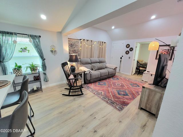 620 Washington Street, Daytona Beach, FL 32114