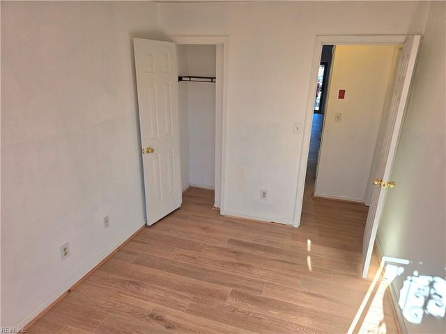 1027 Wickford CT, Chesapeake, VA 23320