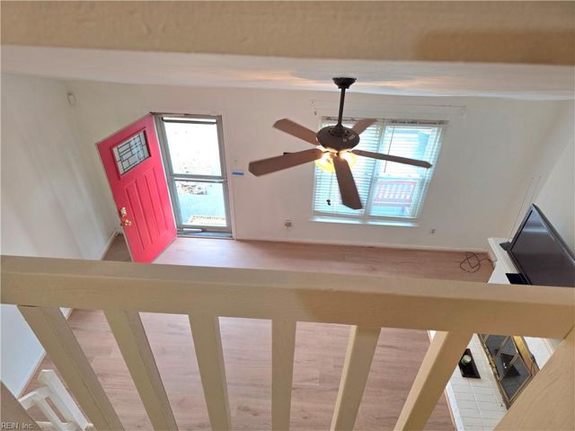 1027 Wickford CT, Chesapeake, VA 23320