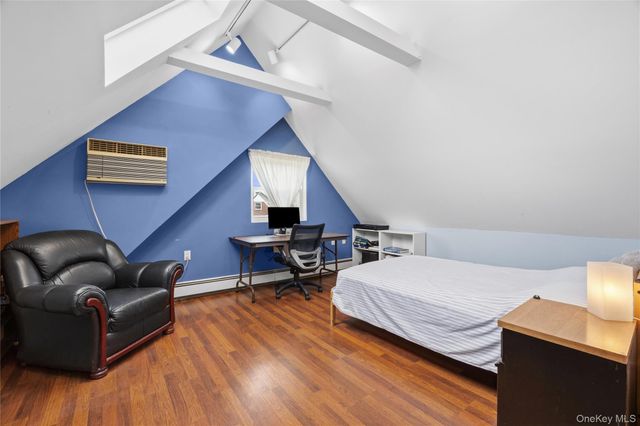 218 Brown Street, Mineola, NY 11501