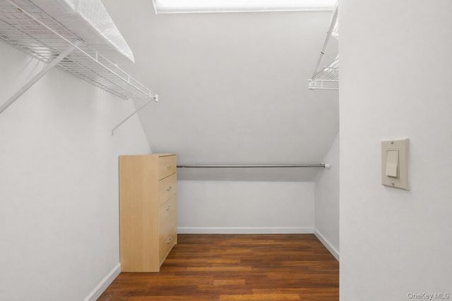 218 Brown Street, Mineola, NY 11501