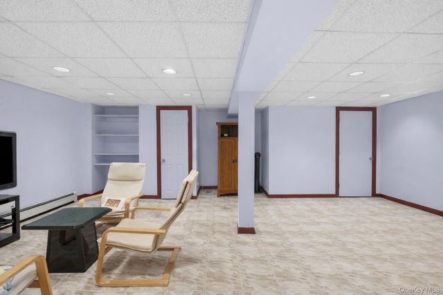 218 Brown Street, Mineola, NY 11501