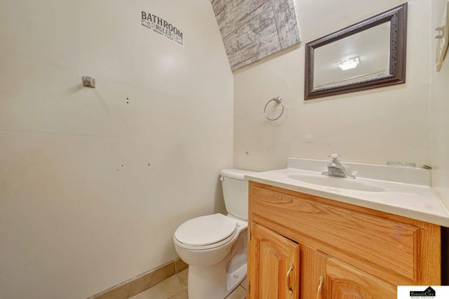 3515 Mohawk Street, Lincoln, NE 68510