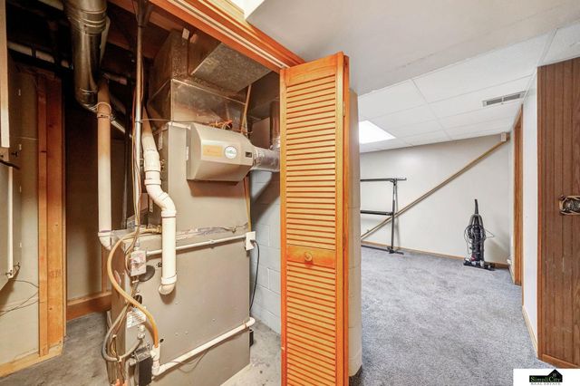 3515 Mohawk Street, Lincoln, NE 68510