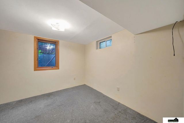 3515 Mohawk Street, Lincoln, NE 68510