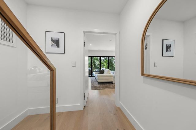 15477 One Oak Lane, Monte Sereno, CA 95030