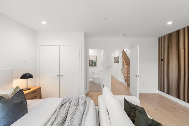15477 One Oak Lane, Monte Sereno, CA 95030