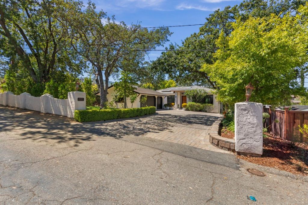 15477 One Oak Lane, Monte Sereno, CA 95030