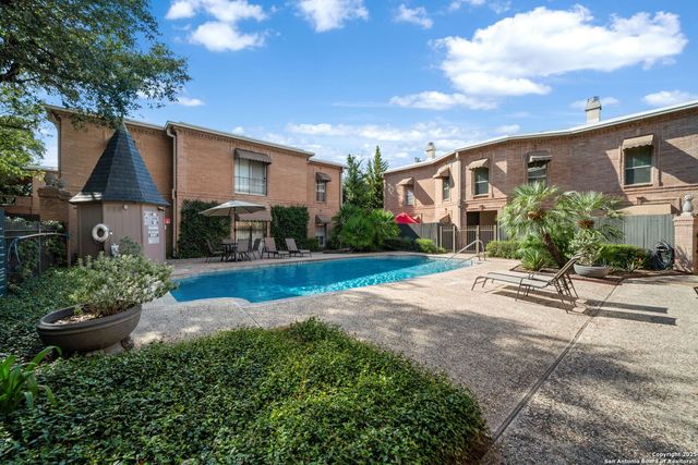 7711 Broadway Street Unit 8B, San Antonio, TX 78209