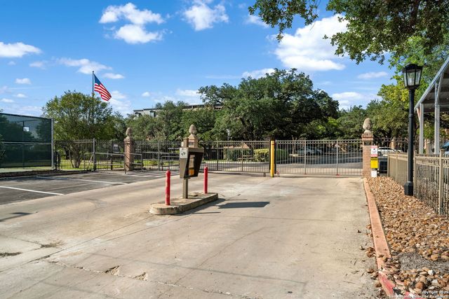 7711 Broadway Street Unit 8B, San Antonio, TX 78209