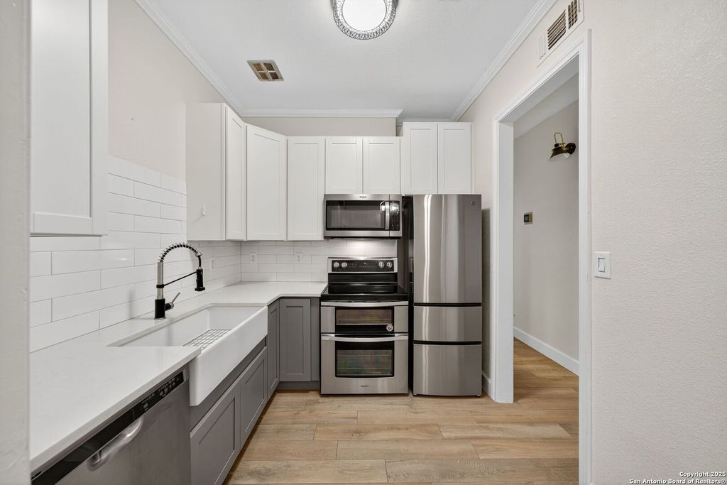 7711 Broadway Street Unit 8B, San Antonio, TX 78209