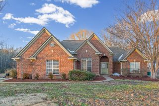 14504 Harrison Drive, Byhalia, MS 38611