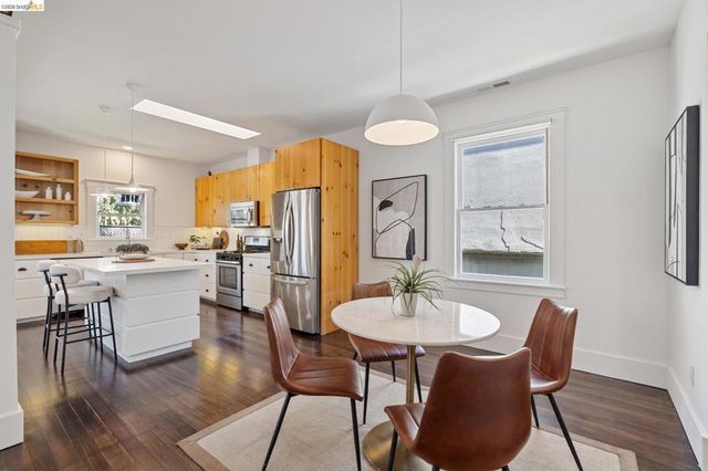 916 Arlington Ave, Oakland, CA 94608