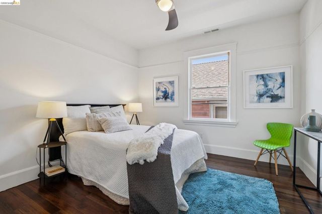 916 Arlington Ave, Oakland, CA 94608