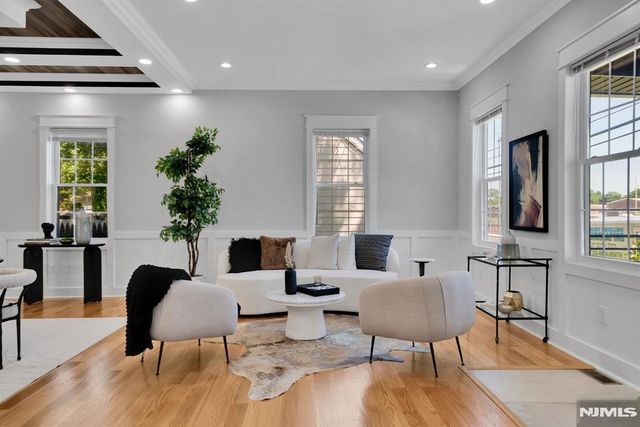 22 14th Street, Kenilworth, NJ 07033