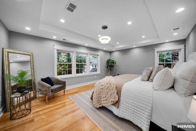 22 14th Street, Kenilworth, NJ 07033