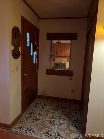54 N Colvin Place, Tonawanda, NY 14223