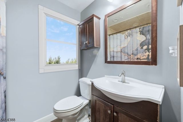 95 Cedar Ave, Hackensack City, NJ 07601