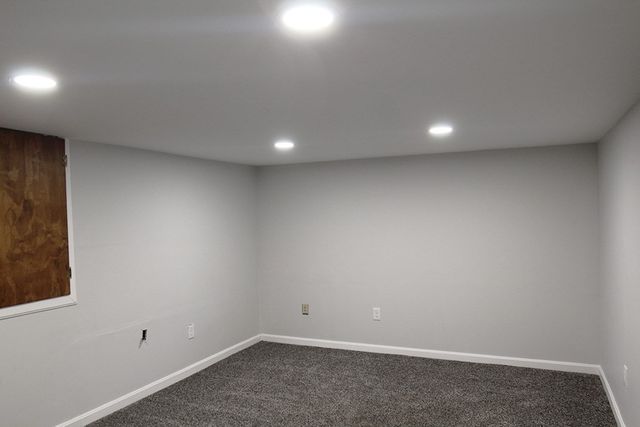 35 Newtonville Avenue, Fitchburg, MA 01420