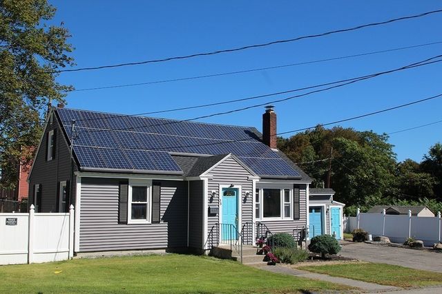 35 Newtonville Avenue, Fitchburg, MA 01420