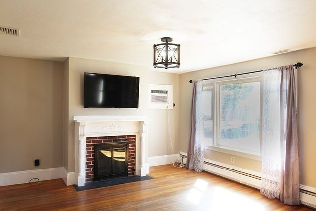 35 Newtonville Avenue, Fitchburg, MA 01420