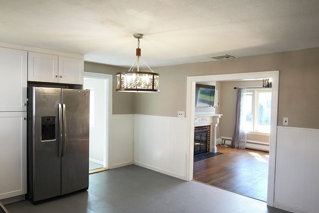 35 Newtonville Avenue, Fitchburg, MA 01420