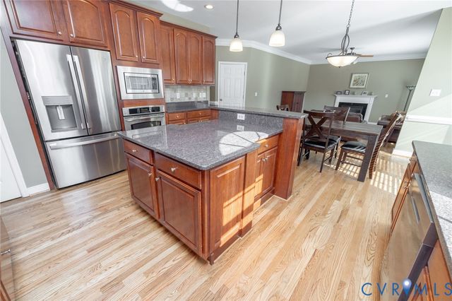 11513 Sadler Grove Rd, Glen Allen, VA 23060