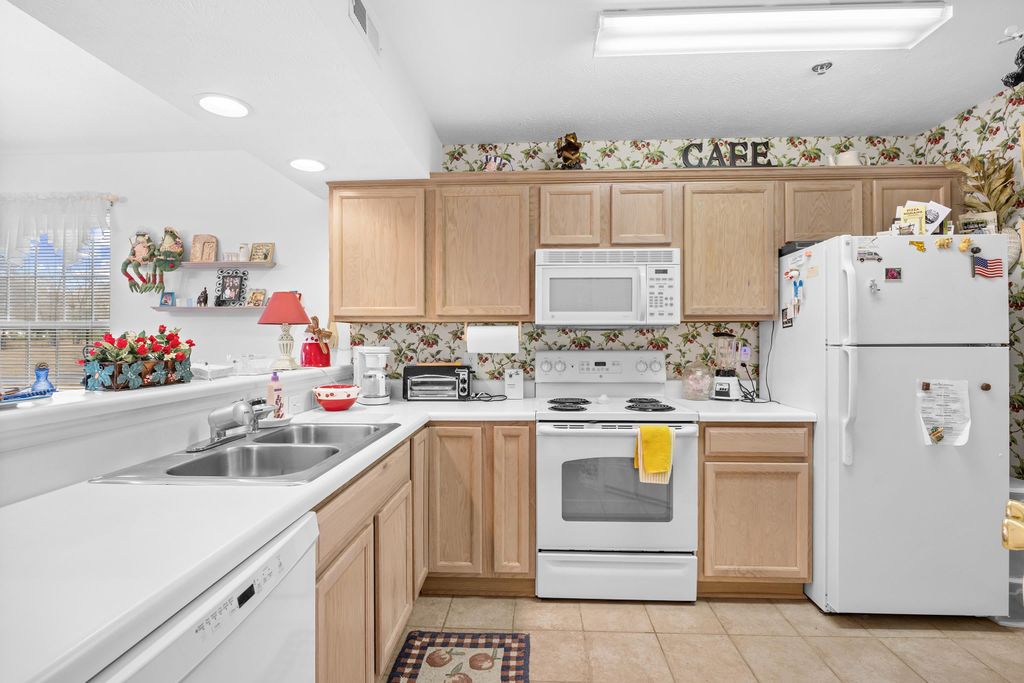 577 Blue River Ct Unit 7C, Myrtle Beach, SC 29579 — photo 5