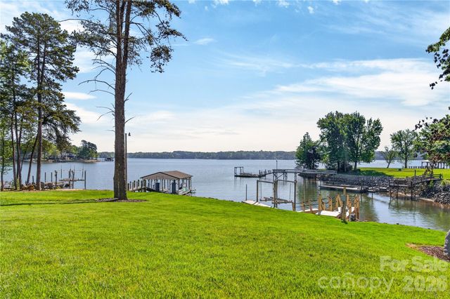 4496 Kiser Island Road, Terrell, NC 28682