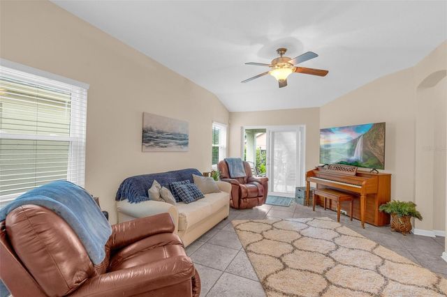 105 LITTLETON CIRCLE, Deland, FL 32724
