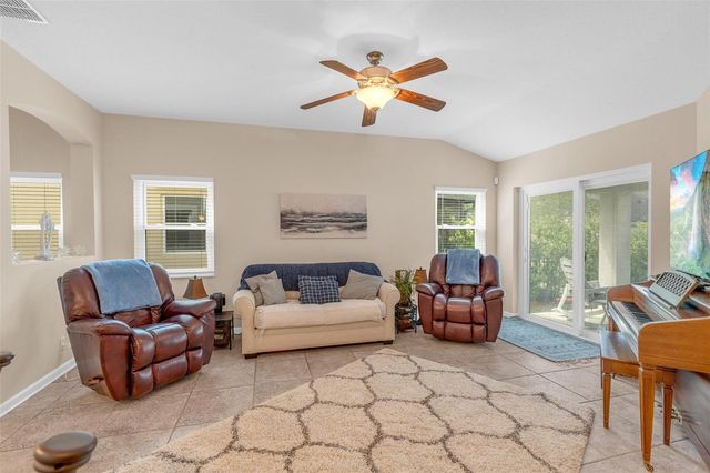 105 LITTLETON CIRCLE, Deland, FL 32724