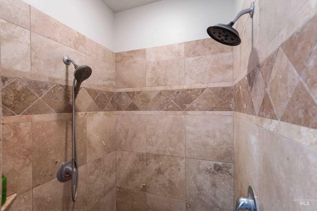 4220 W Dawson Dr, Meridian, ID 83646