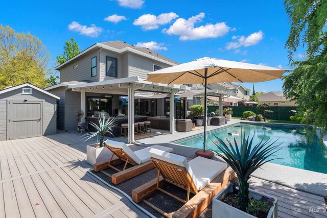 4220 W Dawson Dr, Meridian, ID 83646