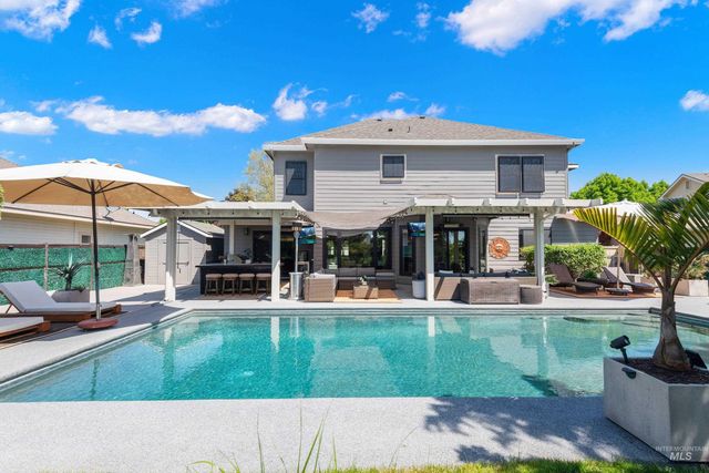 4220 W Dawson Dr, Meridian, ID 83646