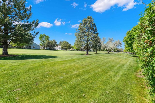 4220 W Dawson Dr, Meridian, ID 83646