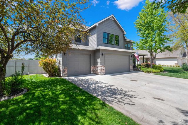 4220 W Dawson Dr, Meridian, ID 83646