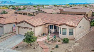 955 W Bosch Drive, Green Valley, AZ 85614