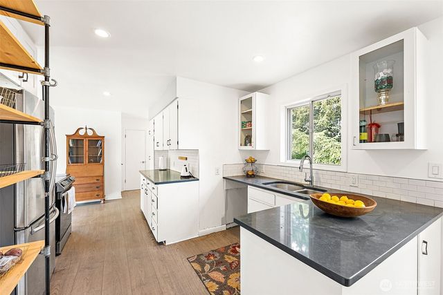1330 Marlin Drive SE, Port Orchard, WA 98366