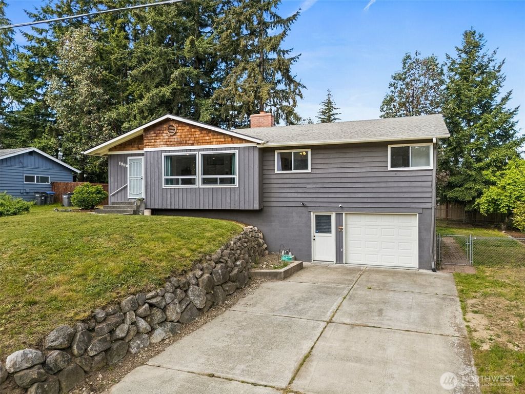 1330 Marlin Drive SE, Port Orchard, WA 98366