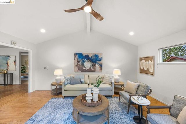 105 Linda LN, Pleasant Hill, CA 94523
