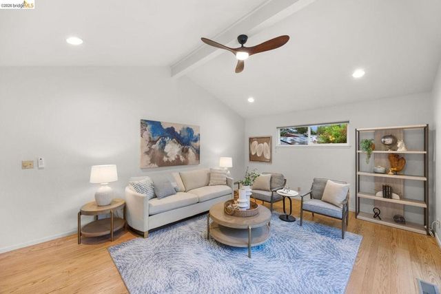 105 Linda LN, Pleasant Hill, CA 94523