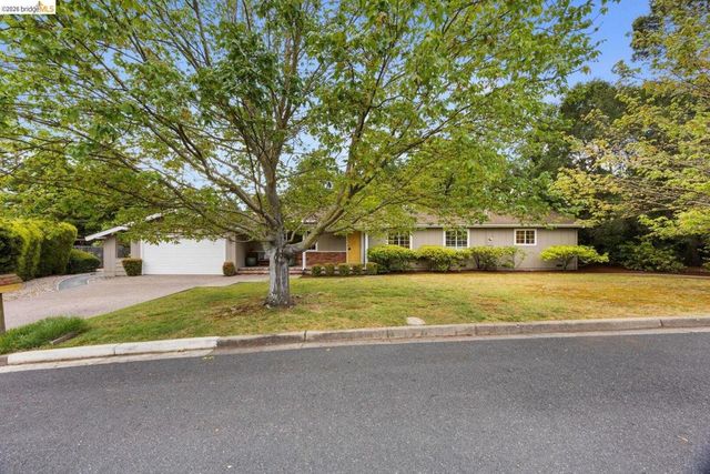 105 Linda LN, Pleasant Hill, CA 94523