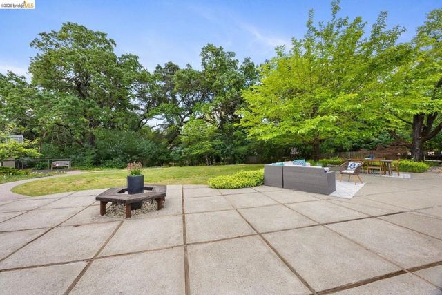 105 Linda LN, Pleasant Hill, CA 94523