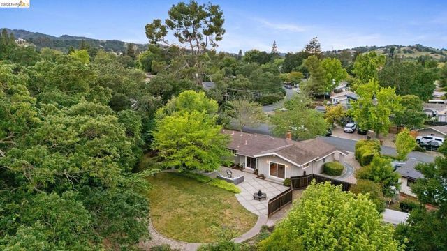 105 Linda LN, Pleasant Hill, CA 94523